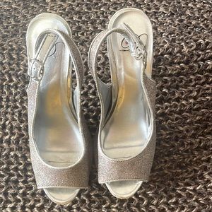 High heels size 7 1/2